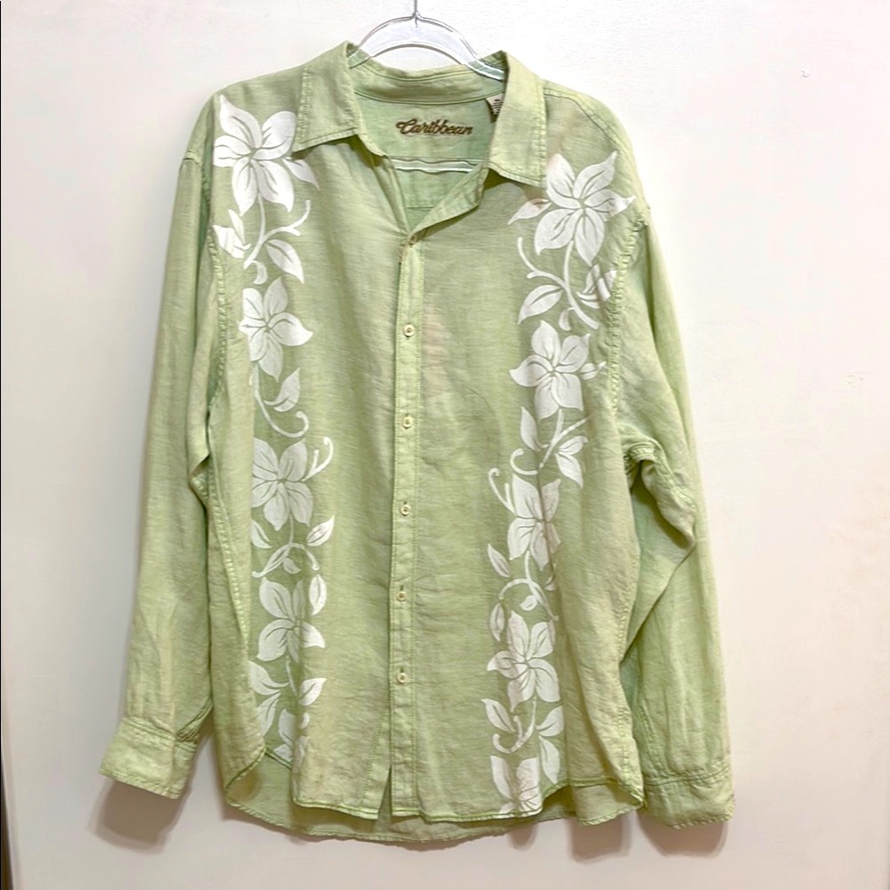 Caribbean - NWT Green and White Casual Button Down Shirt with Floral Details